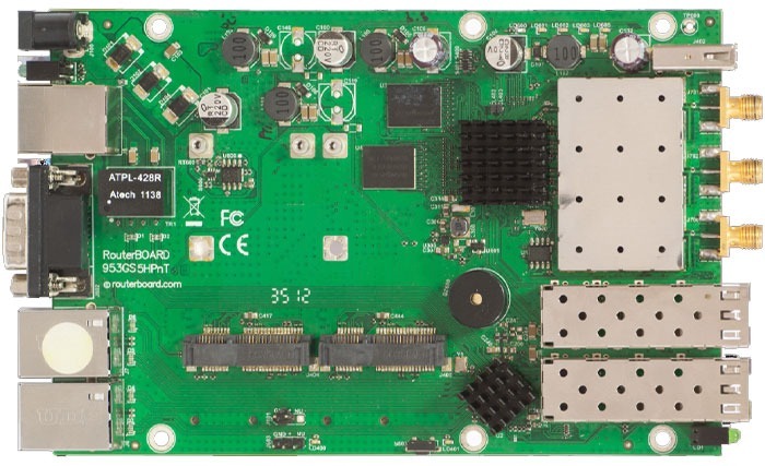 MikroTik RouterBoard RB951Ui-2HnD PoE router