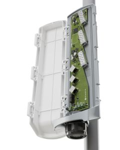 MikroTik GPERx6 - CSS606-1G-2Gi-3S+OUT