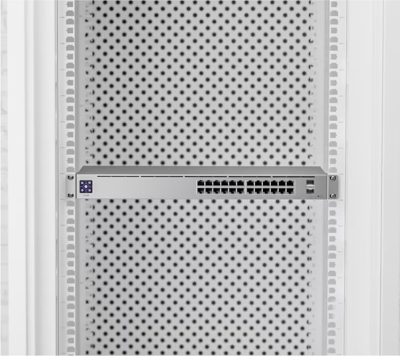 Ubiquiti Standard 24 PoE (USW-24-POE)